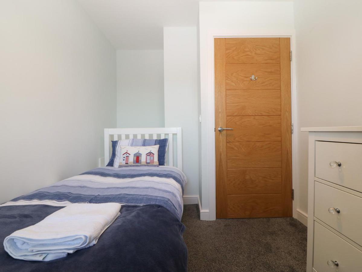 9 Apartment Trearddur